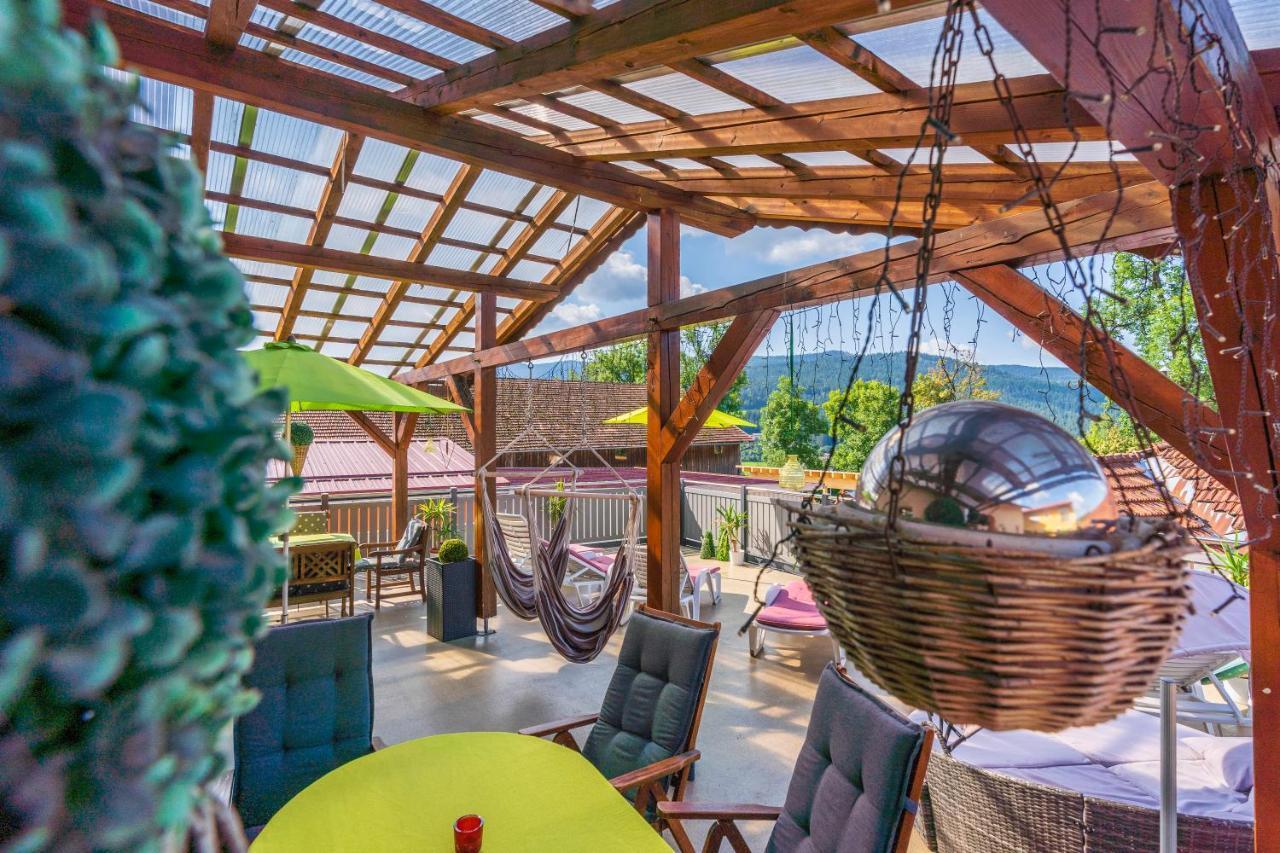 Wander Und Aktiv Hotel Roesslwirt แลม ภายนอก รูปภาพ
