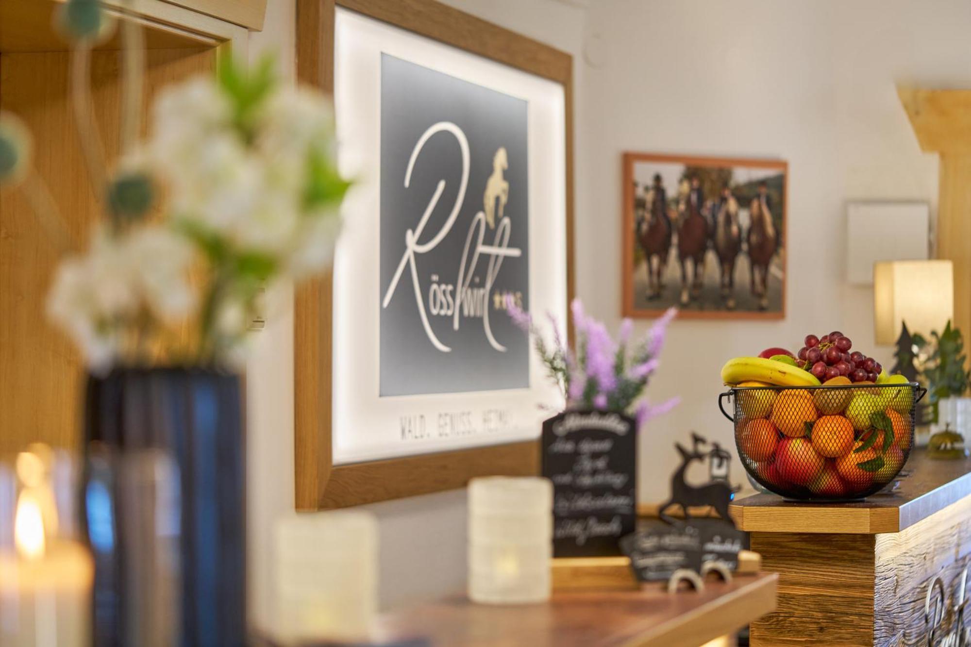 Wander Und Aktiv Hotel Roesslwirt แลม ภายนอก รูปภาพ