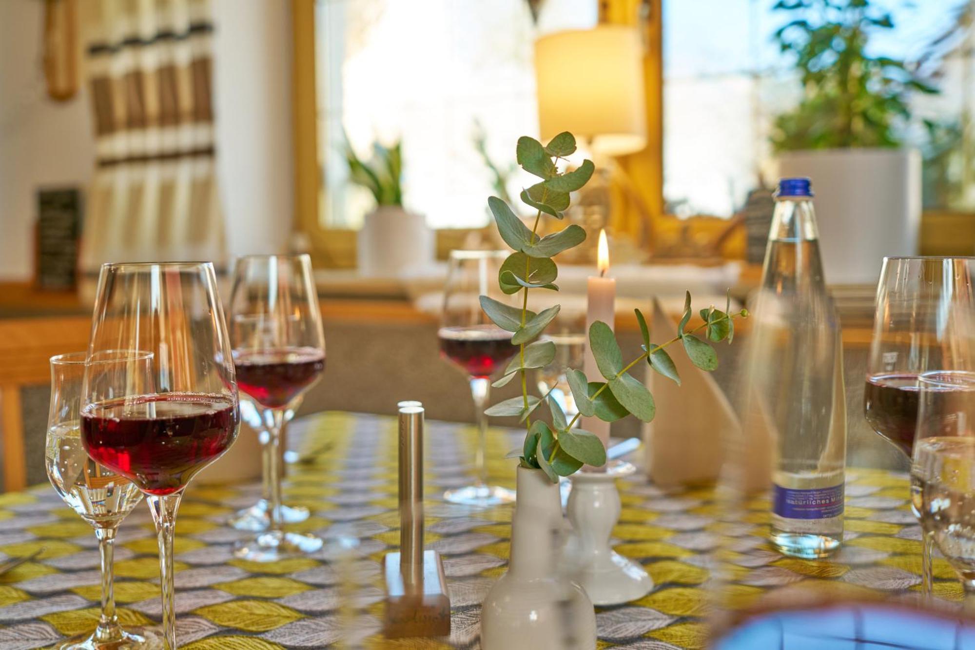 Wander Und Aktiv Hotel Roesslwirt แลม ภายนอก รูปภาพ